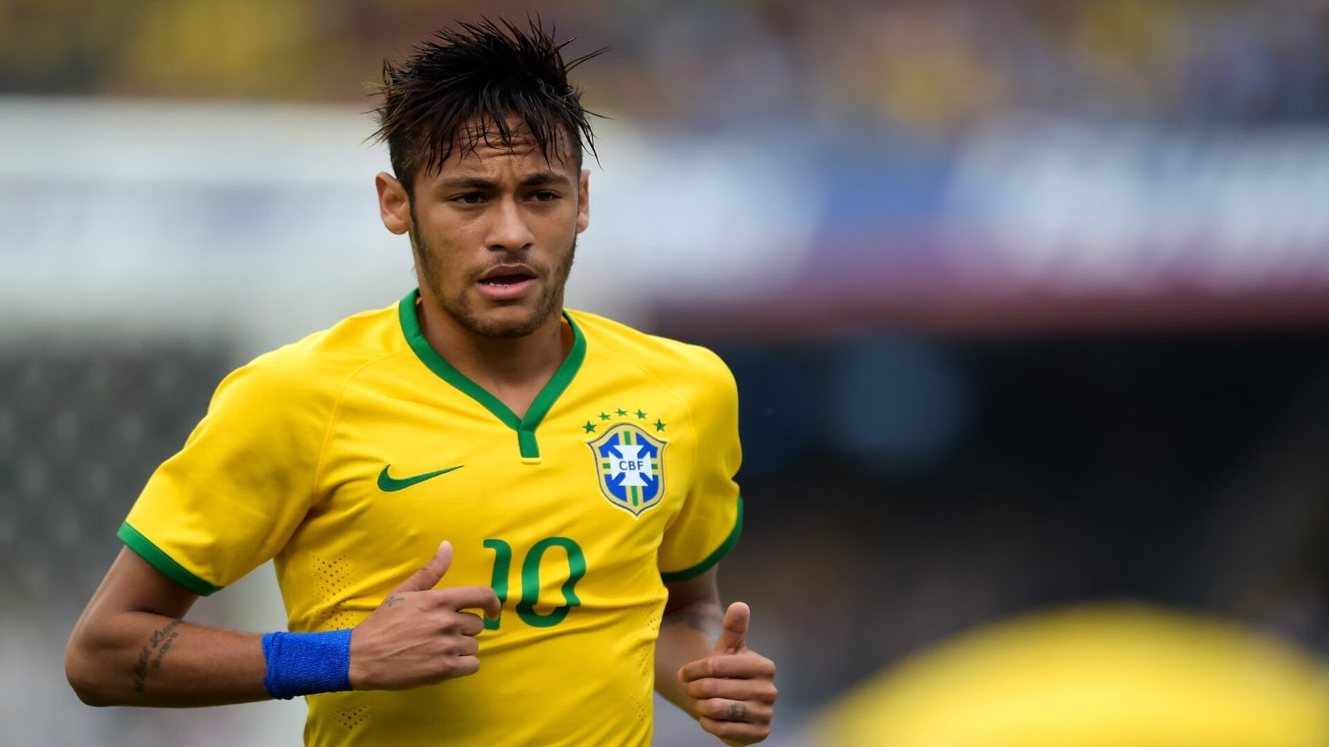 中国冰壶队世锦赛表现亮眼 新生代选手展现强劲实力